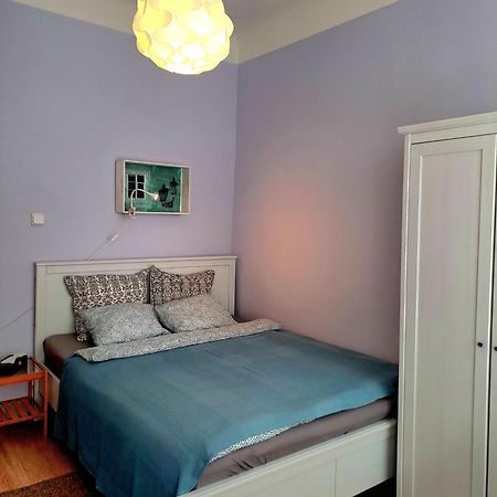 Romantic Apartment In The Historic Center Прага Екстер'єр фото