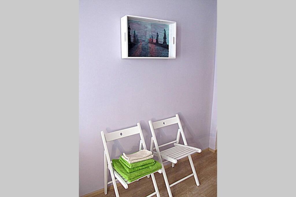 Romantic Apartment In The Historic Center Прага Екстер'єр фото